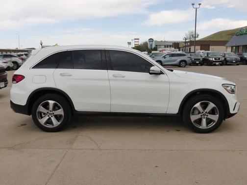 Polar White 2022 Mercedes-Benz GLC 300 4MATIC
