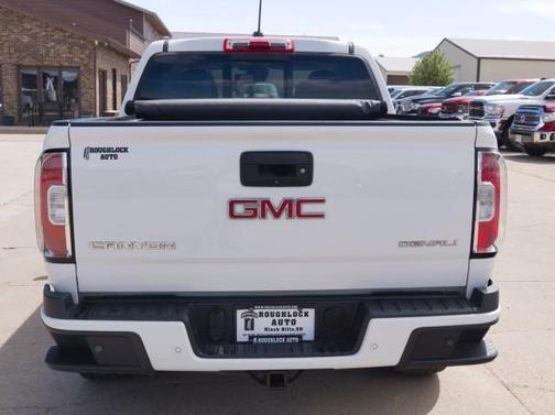 Summit White 2019 GMC Canyon Denali