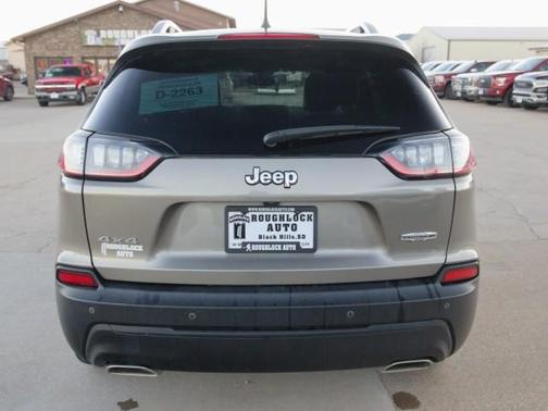 2021 Jeep Cherokee Latitude Lux