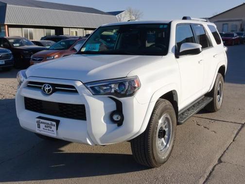 2024 Toyota 4Runner SR5