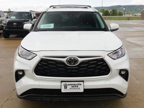 2023 Toyota Highlander XLE
