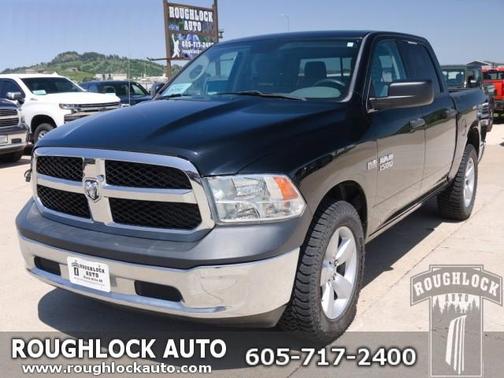 2017 RAM 1500 SLT
