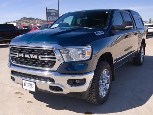 Patriot Blue Pearlcoat 2022 RAM 1500 Big Horn/Lone Star