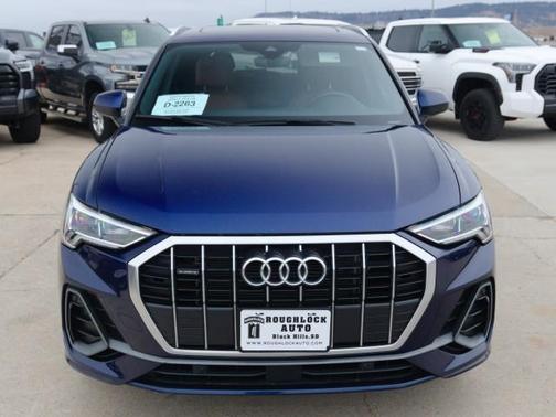 2023 Audi Q3 Premium 45 TFSI S line quattro Tiptronic
