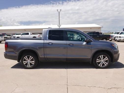 Modern Steel Metallic 2017 Honda Ridgeline RTS