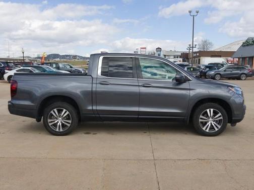 Modern Steel Metallic 2017 Honda Ridgeline RTS