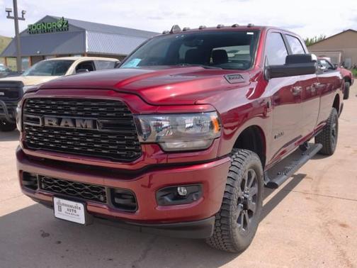 Delmonico Red Pearlcoat 2022 RAM 3500 Big Horn Crew Cab 4x4 8' Box