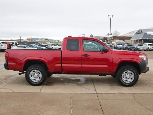 Barcelona Red Metallic 2021 Toyota Tacoma SR