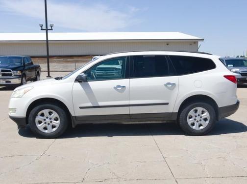 2011 Chevrolet Traverse LS