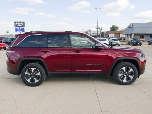 2023 Jeep Grand Cherokee 4xe Base