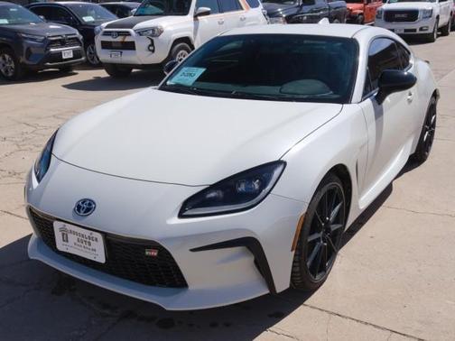 Halo 2025 Toyota GR86 Premium