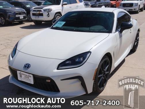 Halo 2025 Toyota GR86 Premium