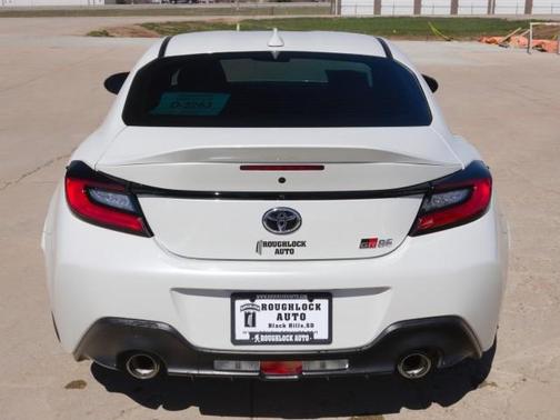 Halo 2025 Toyota GR86 Premium