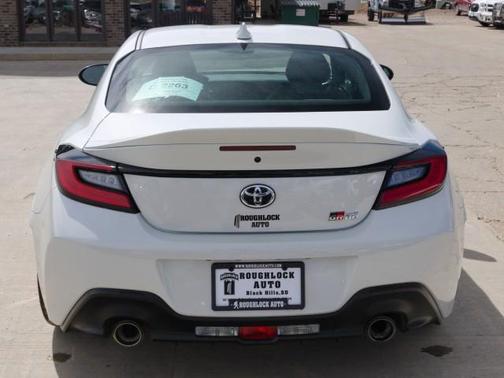 Halo 2025 Toyota GR86 Premium