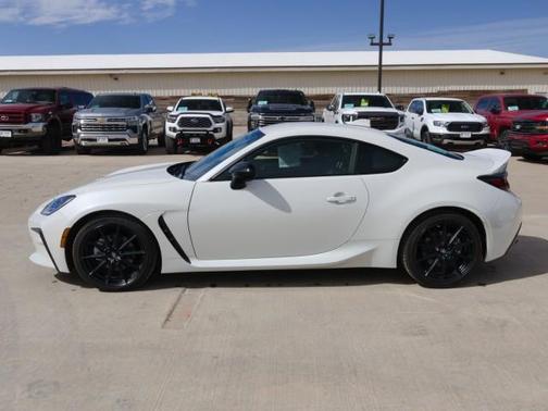 Halo 2025 Toyota GR86 Premium