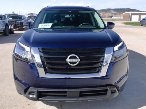2025 Nissan Pathfinder SV 4WD