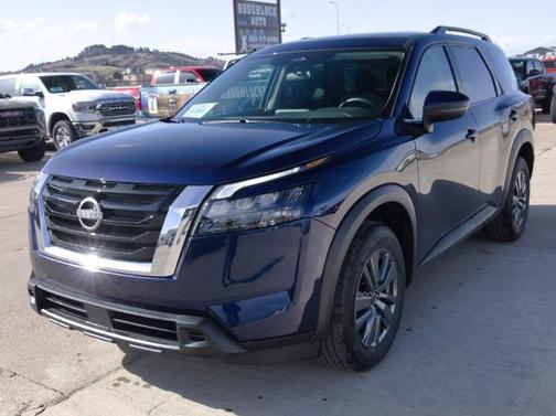 2025 Nissan Pathfinder SV 4WD
