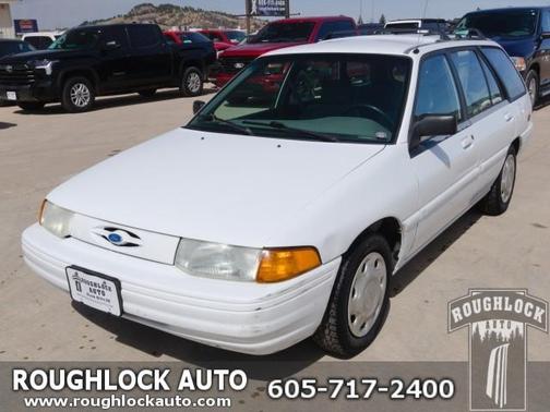 White 1995 Ford Escort LX Package Wagon