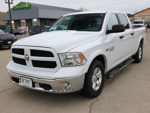 2015 RAM 1500 SLT