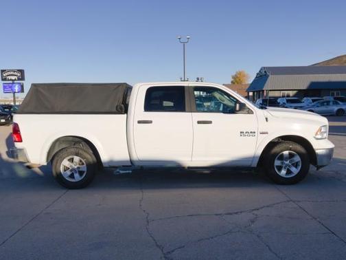 2015 RAM 1500 SLT