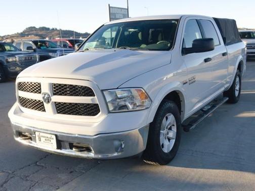 2015 RAM 1500 SLT