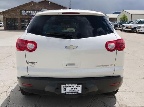 2011 Chevrolet Traverse 2LT