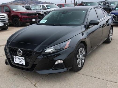 2022 Nissan Altima S FWD