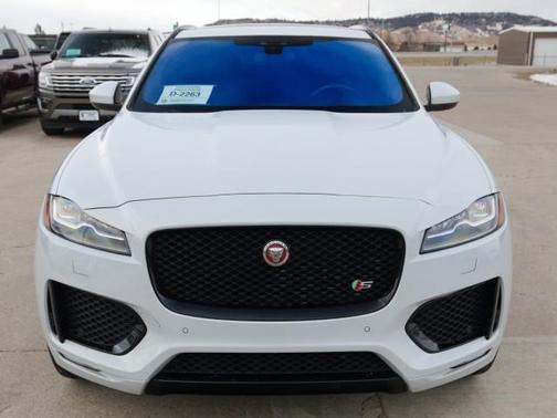 2017 Jaguar F-PACE S