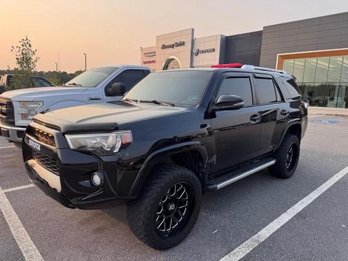 2017 Toyota 4Runner SR5 Premium