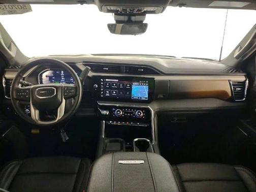 White Frost Tri-Coat 2024 GMC Sierra 2500 Denali