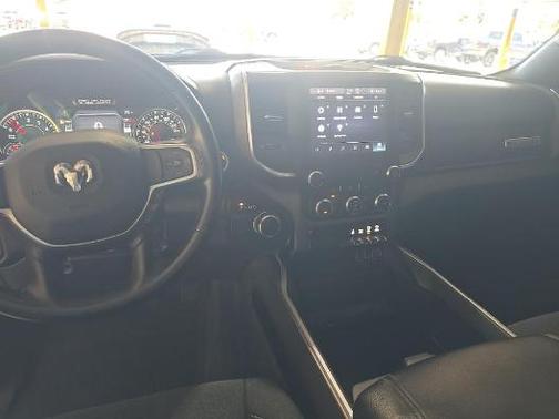 Bright White Clearcoat 2022 RAM 1500 Big Horn