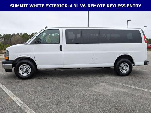 2020 Chevrolet Express 3500 LT