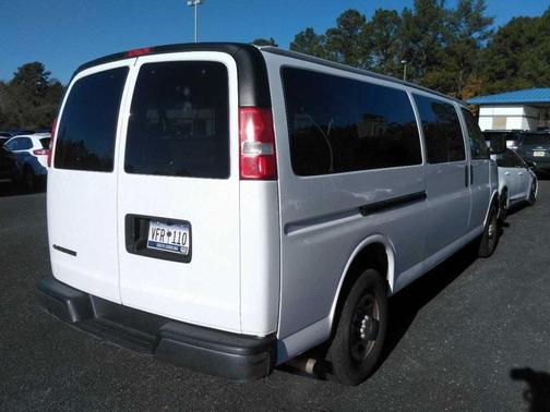 2020 Chevrolet Express 3500 LT