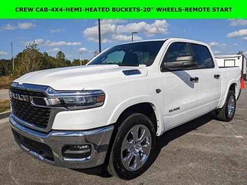 Bright White Clearcoat 2026 RAM 1500 Big Horn/Lone Star