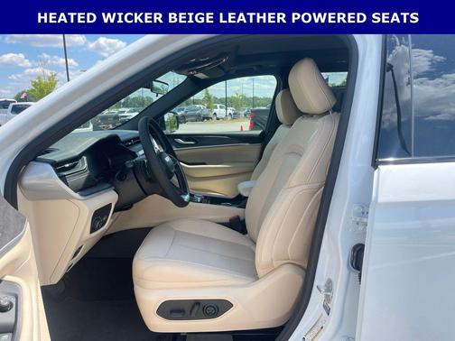 Bright White Clearcoat 2026 Jeep Grand Cherokee L Limited