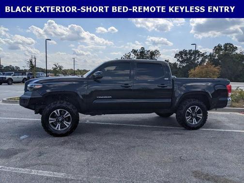 2017 Toyota Tacoma SR5
