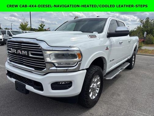 Bright White Clearcoat 2022 RAM 2500 Laramie