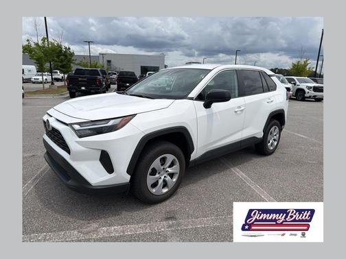 Ice 2024 Toyota RAV4 LE