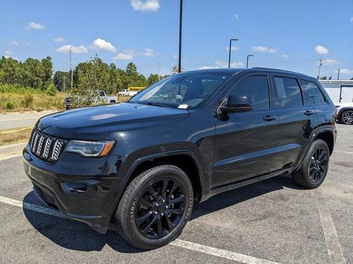 2020 Jeep Grand Cherokee Altitude