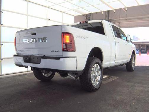 Bright White Clearcoat 2025 RAM 2500 Laramie