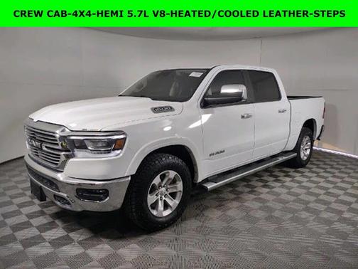 Bright White Clearcoat 2022 RAM 1500 Laramie