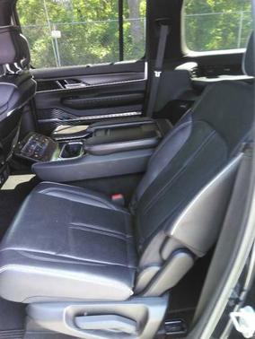 Midnight Sky 2024 Jeep Grand Wagoneer L Series II