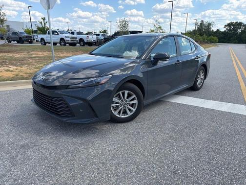 UNDERGROUND 2026 Toyota Camry LE