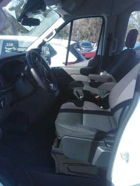 2022 Ford Transit-350 XLT