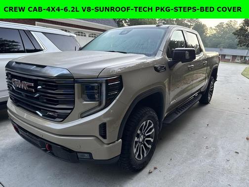 2023 GMC Sierra 1500 AT4