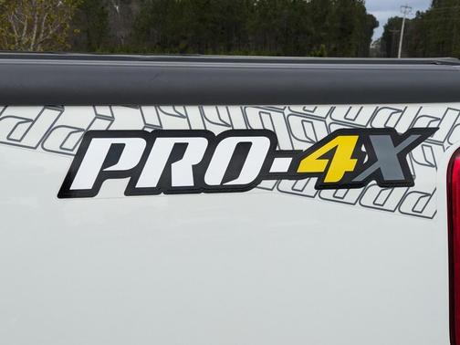 2021 Nissan Frontier PRO-4X