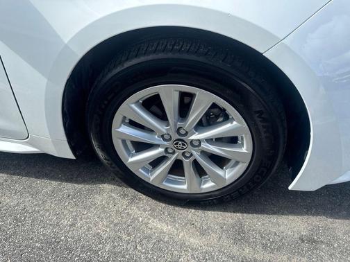 Ice 2023 Toyota Corolla LE