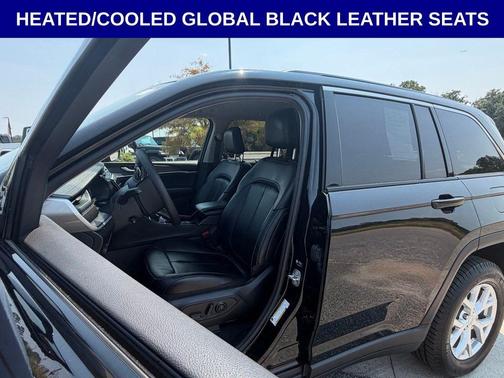 Diamond Black 2023 Jeep Grand Cherokee Limited