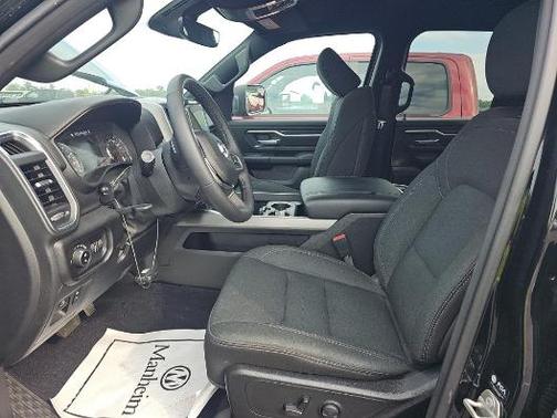 Diamond Black 2025 RAM 1500 Big Horn/Lone Star