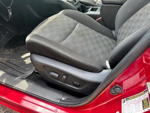 2018 Nissan Rogue Sport SV